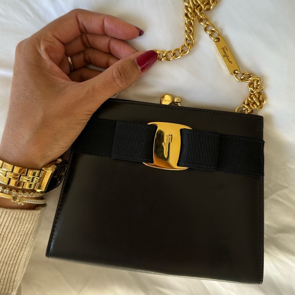 *SOLD*Authentic Salvatore Ferragamo Leather Black Bow Bag w/ Gold Chain - Picture 3 of 17